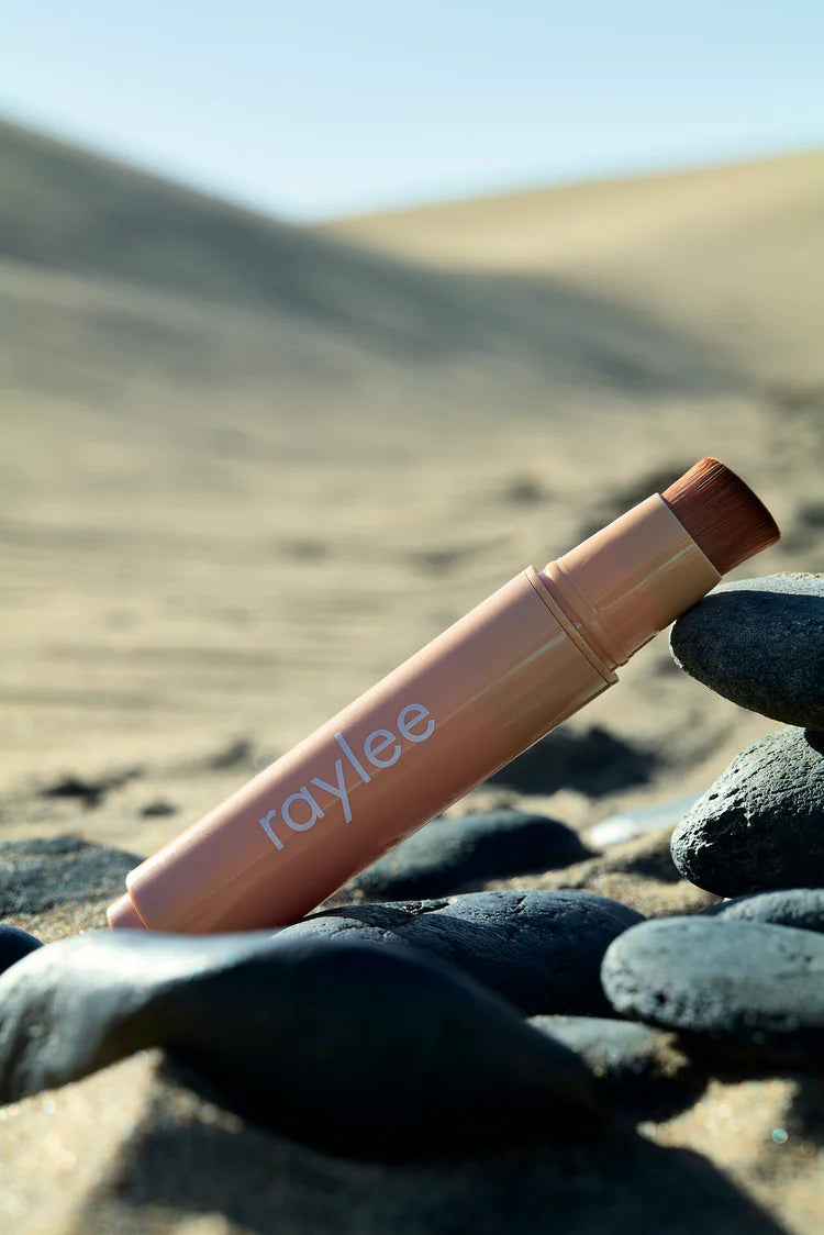 RayDefense Liquid SPF50 Brush UNTINTED - by Astrid