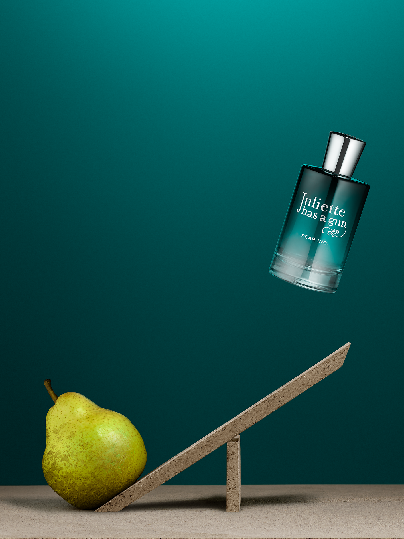 Juliette has a gun - Pear Inc.